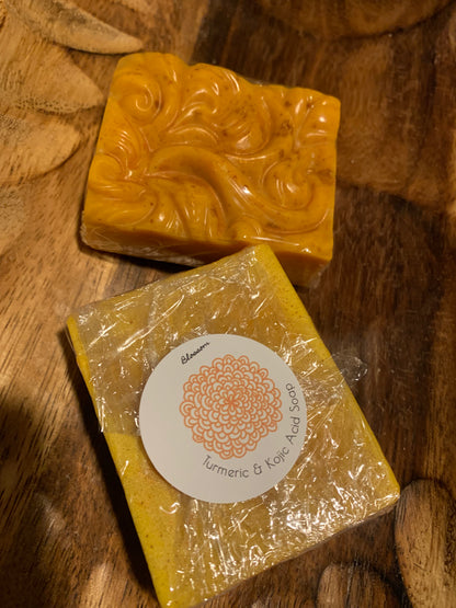 Turmeric & Kojic Acid Lemon soap